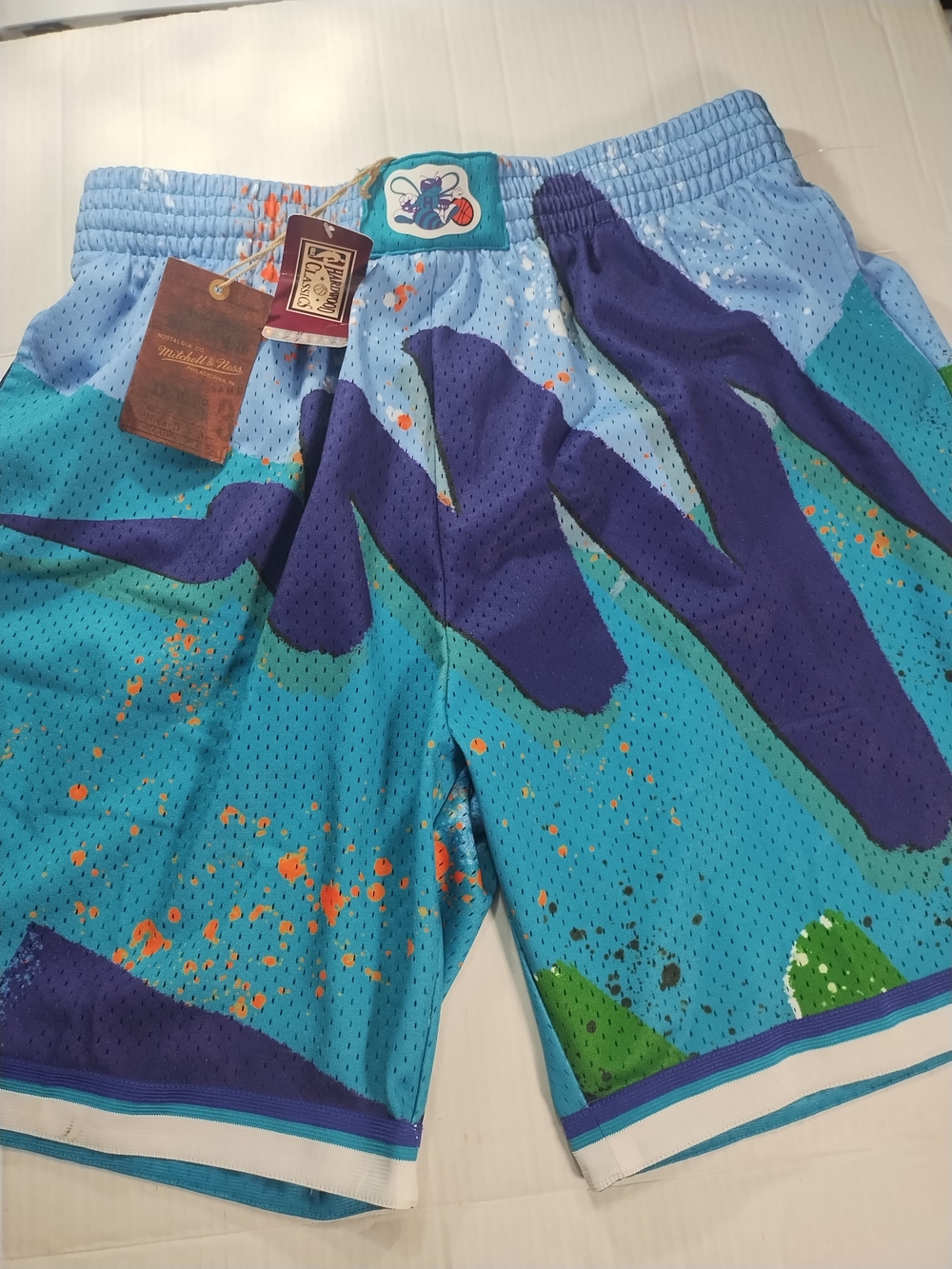 Mitchell & Ness Swingman Hardwood Classics NBA Charlotte Hornets Shorts XL NWT